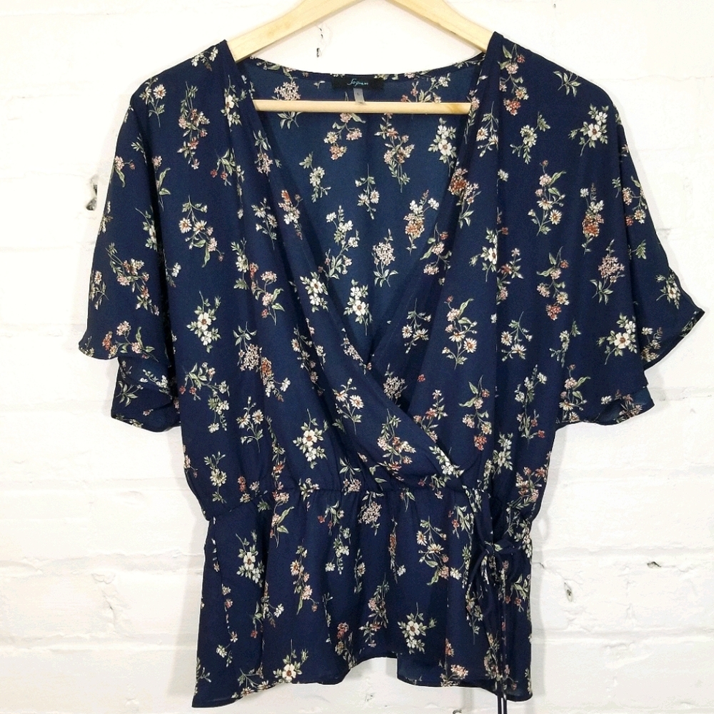 Soprano - Floral Faux Wrap Top - Large